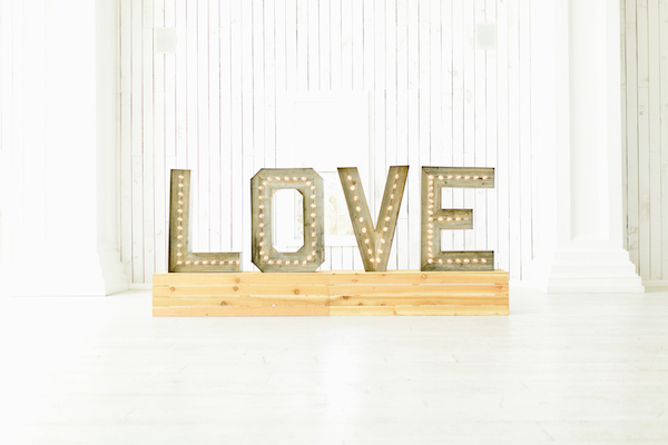 TX Barn Wedding Venue | Galentine's Day at The White Sparrow